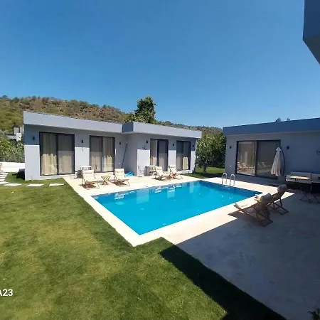 Teamhouse וילה